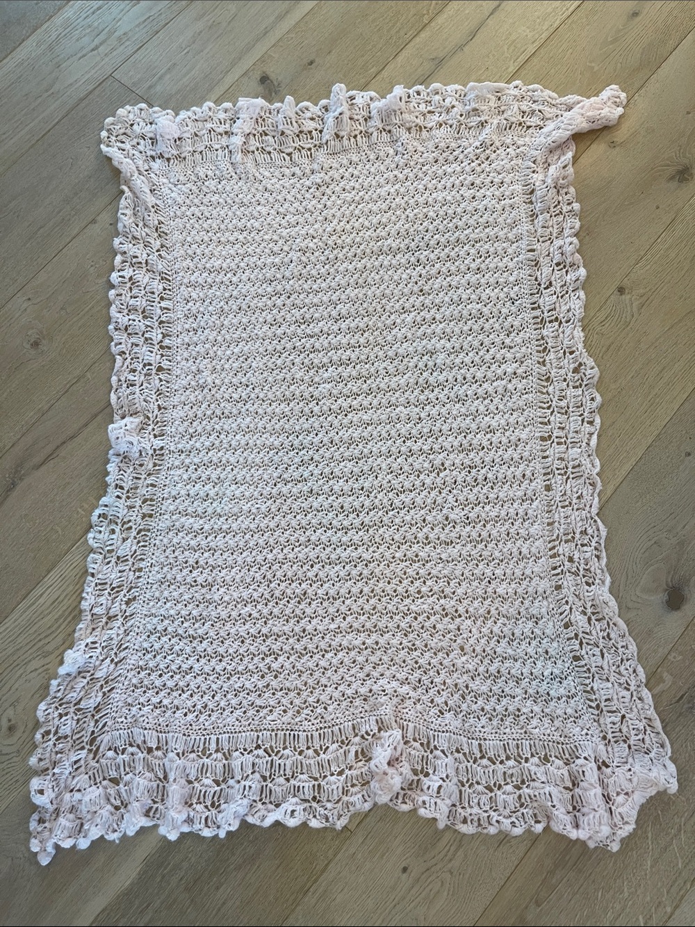 VTG D.H.HOLMES Hand Made in England Baby Blanket - Soft Light Pink